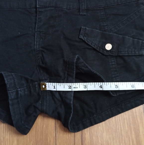 G by Guess Short‎ - Picture 8 of 8